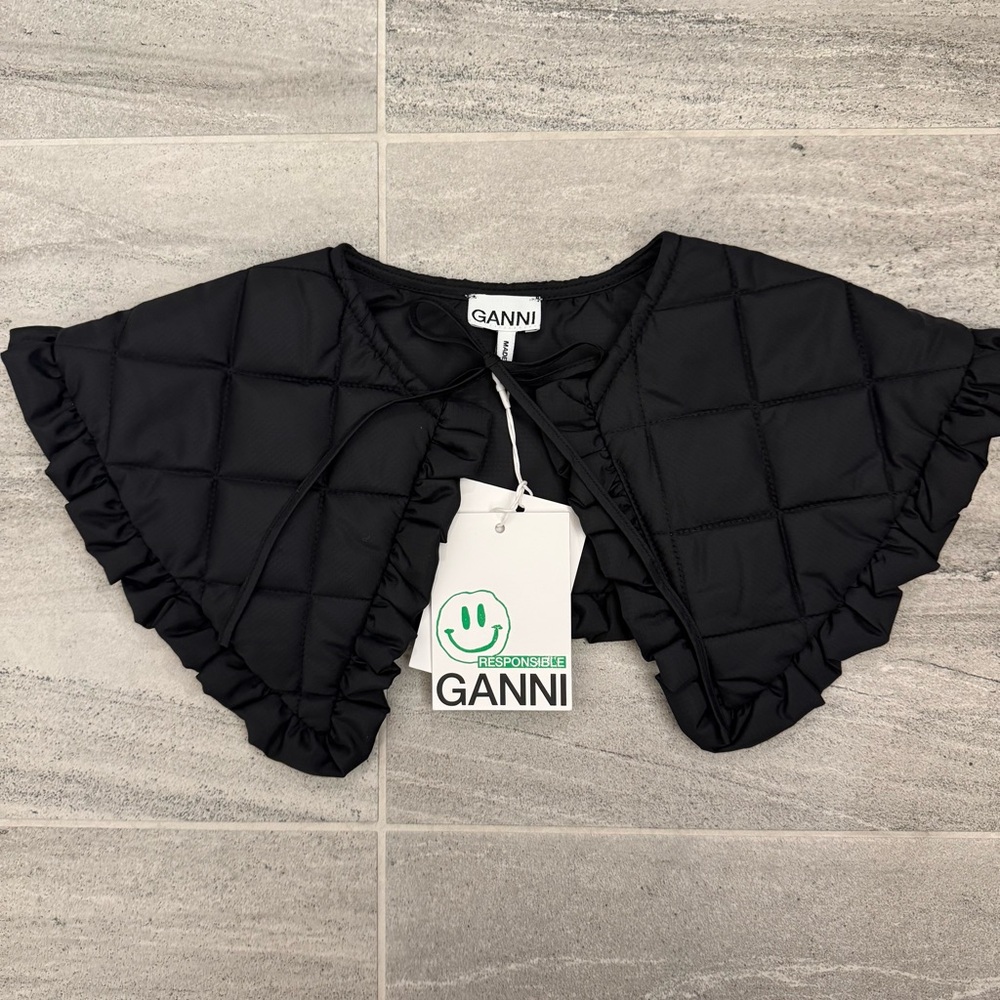 NWT Ganni Black Puff Quilted Ruffle Collar